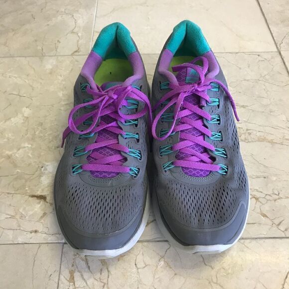 Nike Dynamic Support Shoe Gray  Purple Size 8.5 - Picture 1 of 6